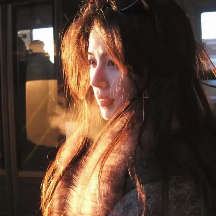 性感女勇士